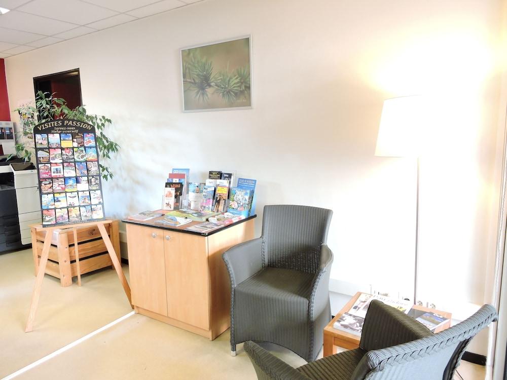 Aparthotel Victoria Garden 3*